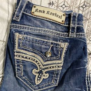 Betty Mid-Rise Boot Stretch Jean